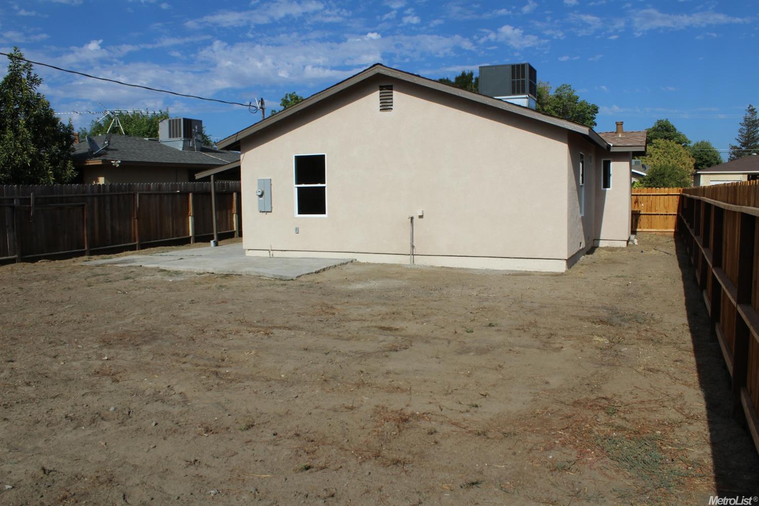 5233 8th St, Keyes, CA 95328 photo 4