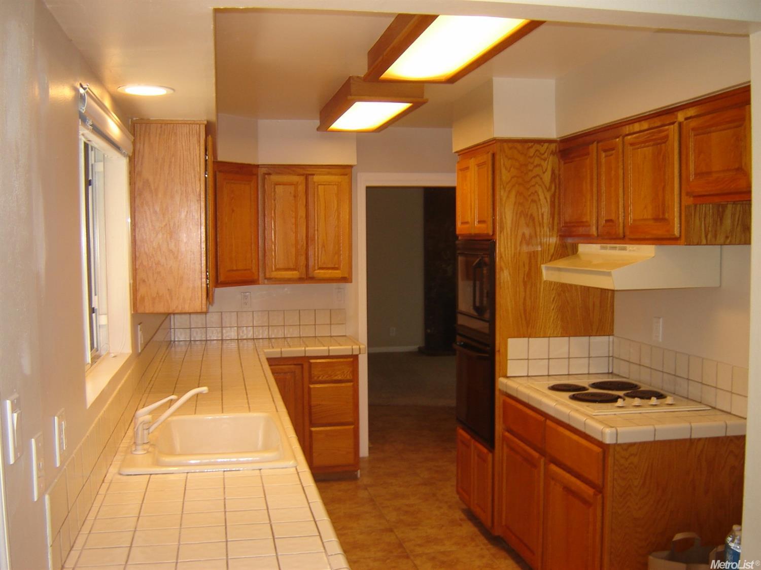 5508 Whitfield Way, Carmichael, CA 95608 photo 3