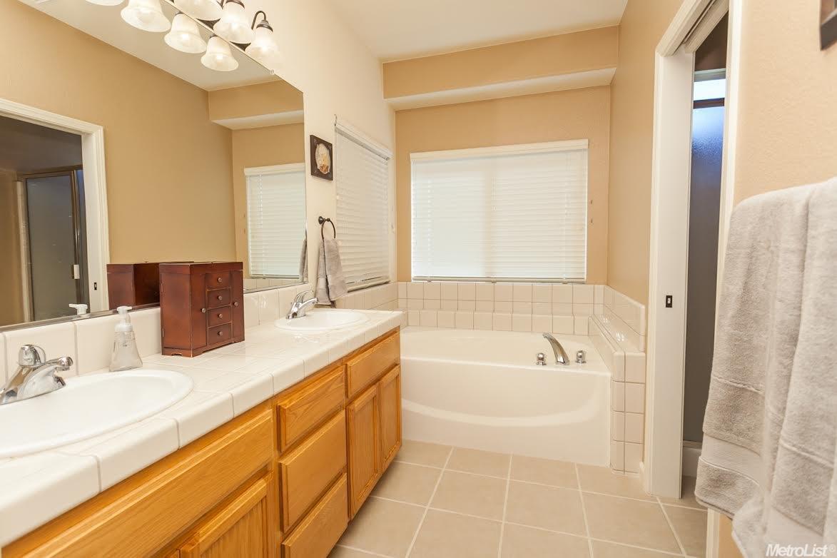 3609 Aristides Dr, Modesto, CA 95355 photo 11
