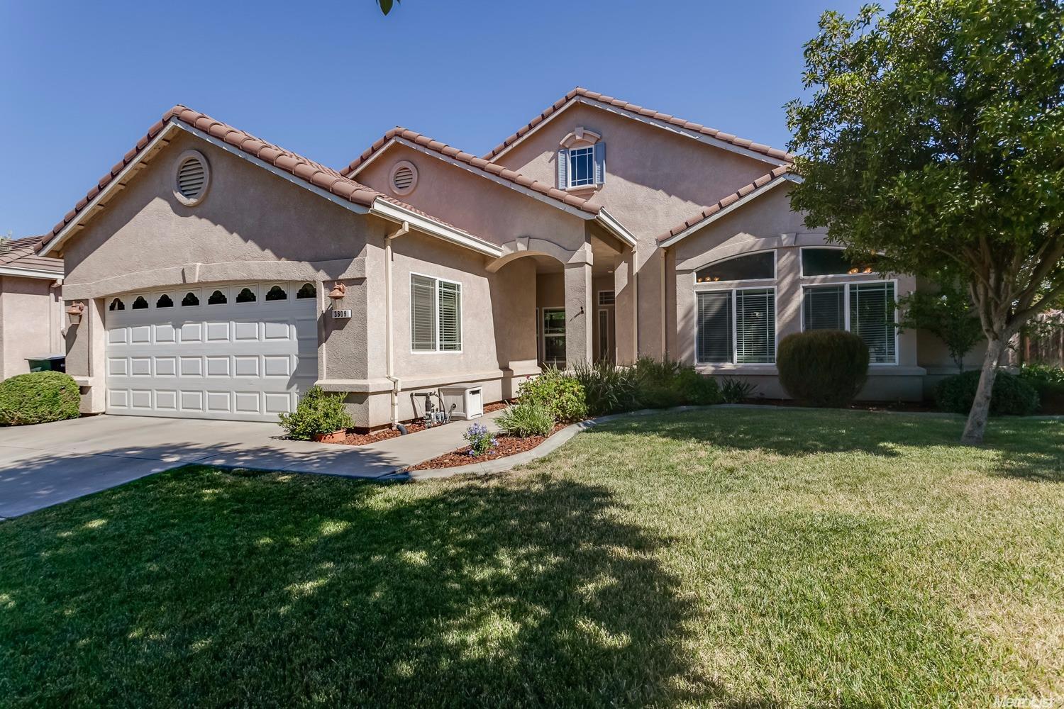 3609 Aristides Dr, Modesto, CA 95355 photo 2
