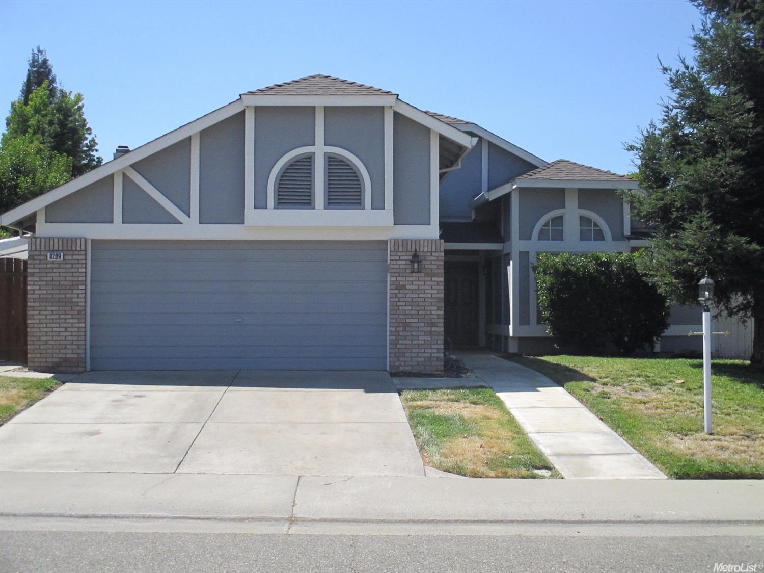 8209 Bellsbrae Dr, Antelope, CA 95843 photo 1