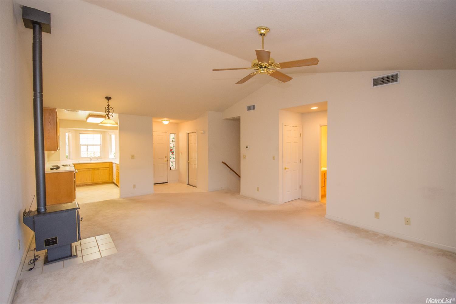 667 Allen Ct, Placerville, CA 95667 photo 4