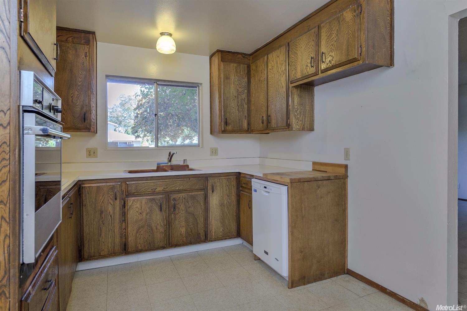 2629 Lafayette Dr, Davis, CA 95618 photo 3