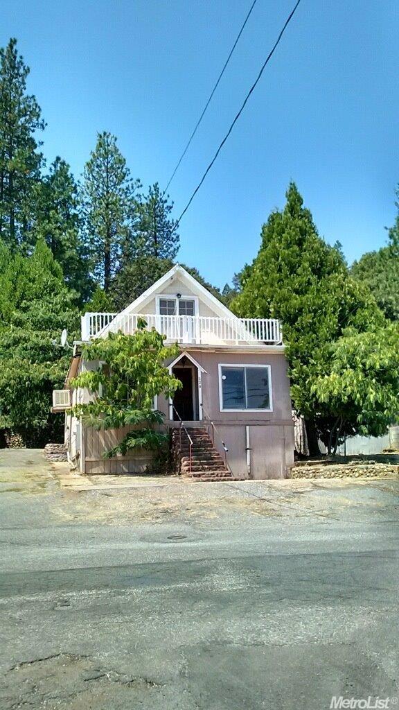 120 Pleasant St, Colfax, CA 95713 photo 1