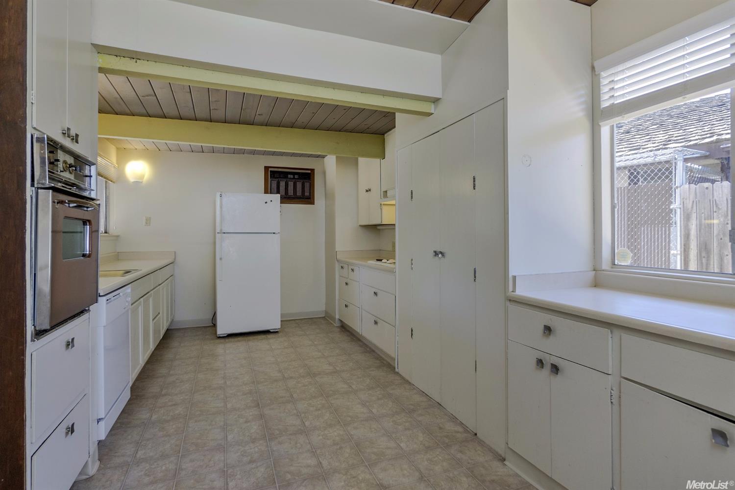 824 Sycamore Ln, Davis, CA 95616 photo 5