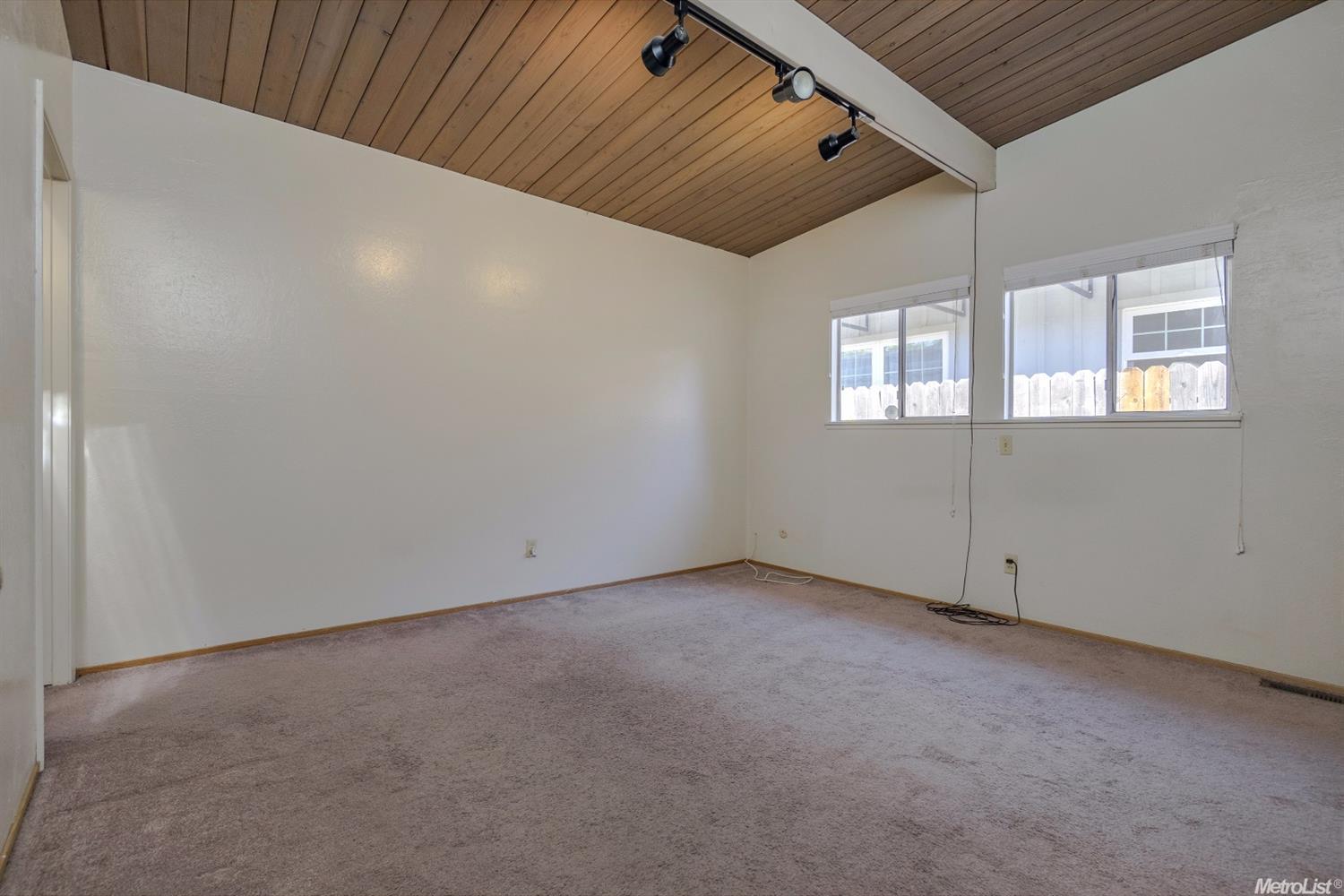824 Sycamore Ln, Davis, CA 95616 photo 10