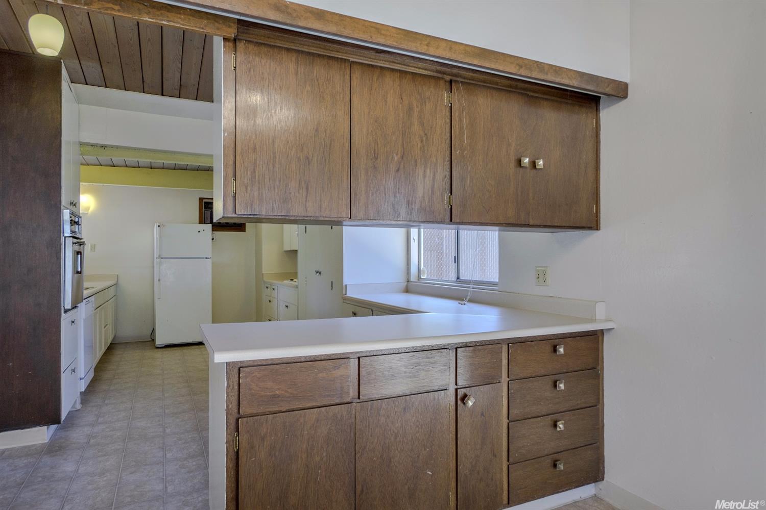824 Sycamore Ln, Davis, CA 95616 photo 4