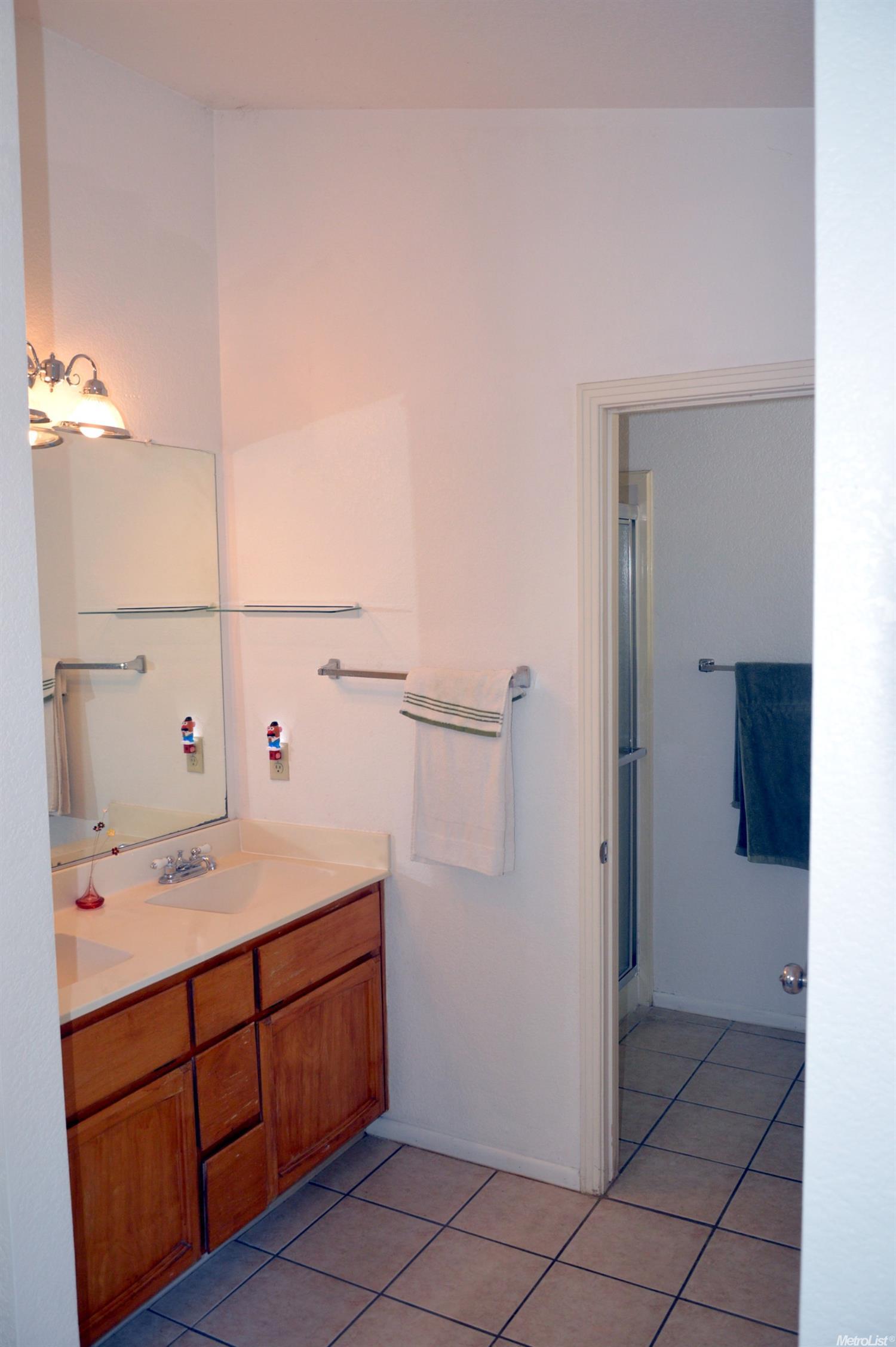 8115 Warmuth Ct, Antelope, CA 95843 photo 12