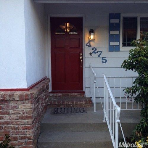 4275 Oak Knoll Dr, Carmichael, CA 95608 photo 1