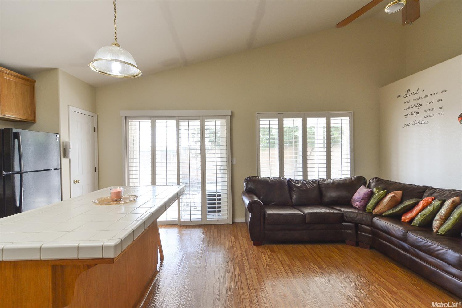 1810 Aberdeen Ct, Manteca, CA 95337 photo 8