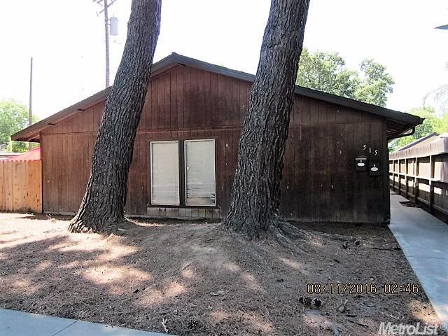 515 Semple St, Modesto, CA 95354 photo 2