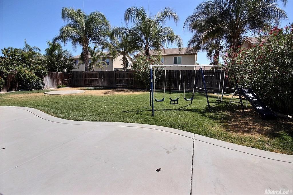 1434 Berrendas St, Patterson, CA 95363 photo 10