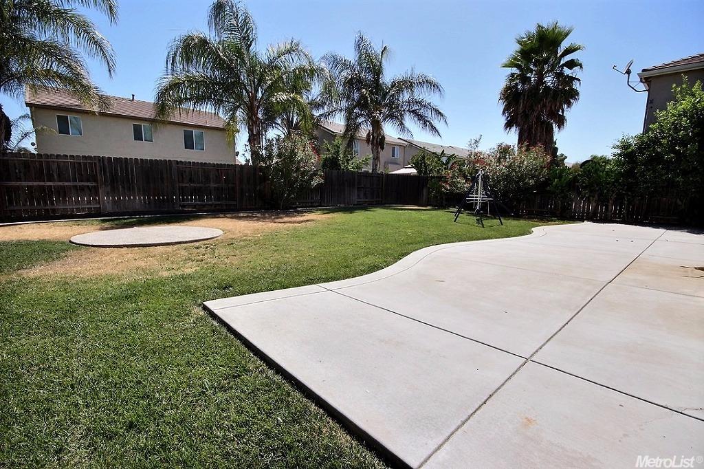 1434 Berrendas St, Patterson, CA 95363 photo 11
