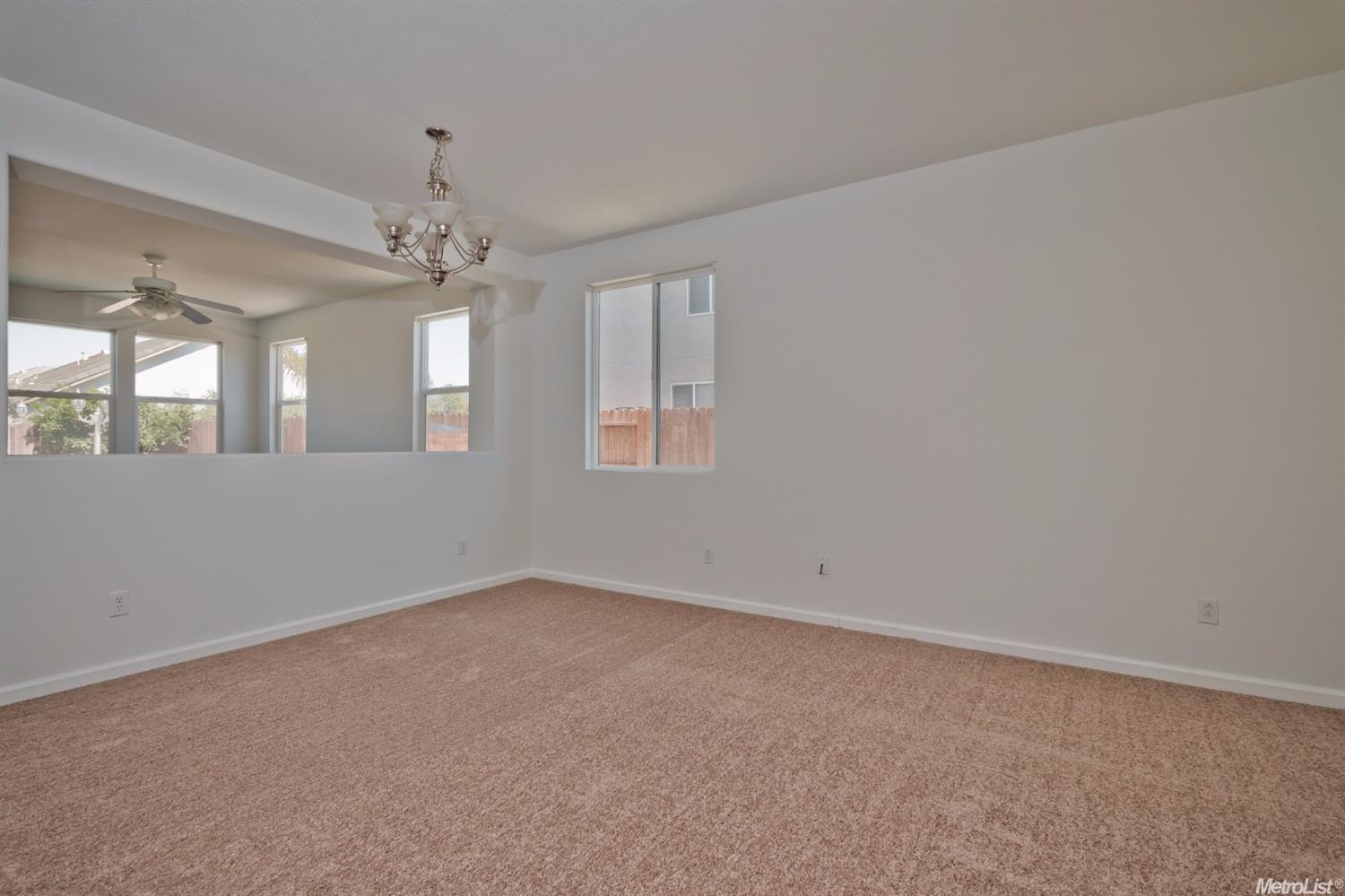 2233 Hearth Dr, Manteca, CA 95337 photo 3