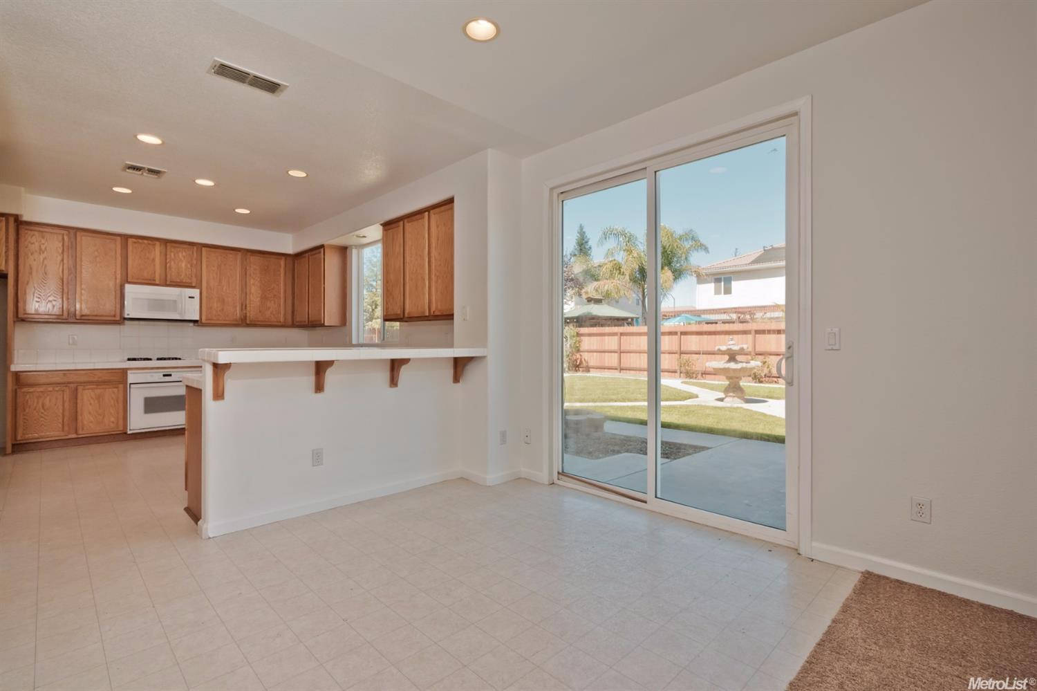 2233 Hearth Dr, Manteca, CA 95337 photo 6