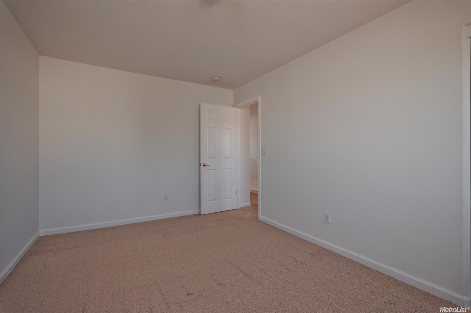 2233 Hearth Dr, Manteca, CA 95337 photo 12