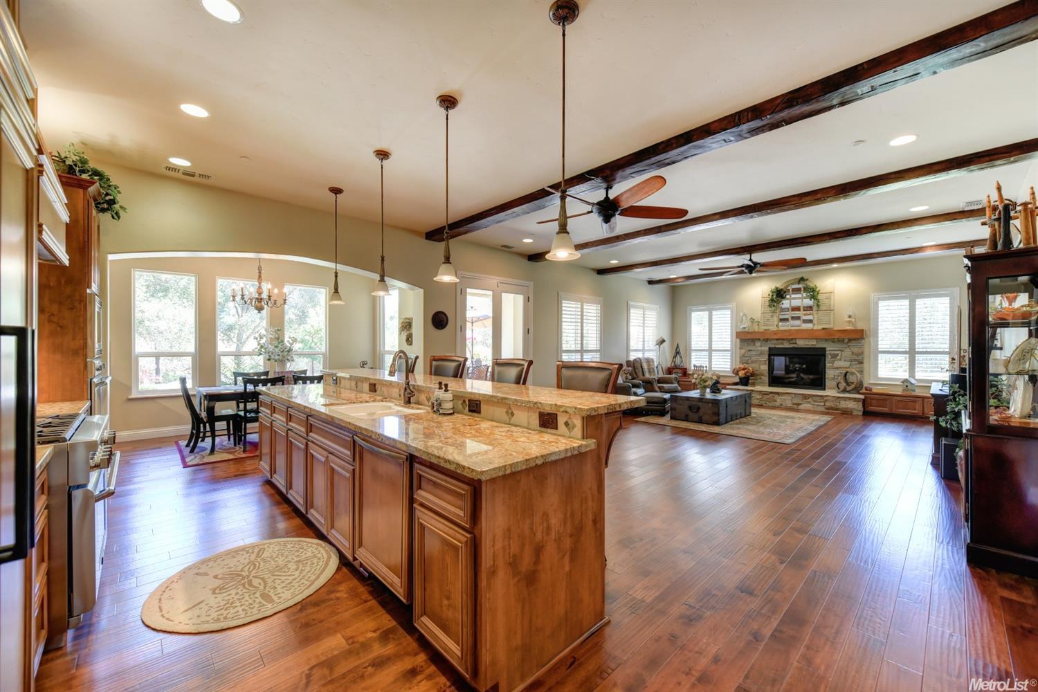 8330 Rustic Woods Way, Loomis, CA 95650 photo 5