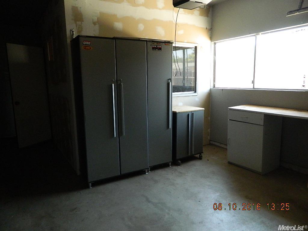 938 Van Ct, Ripon, CA 95366 photo 17