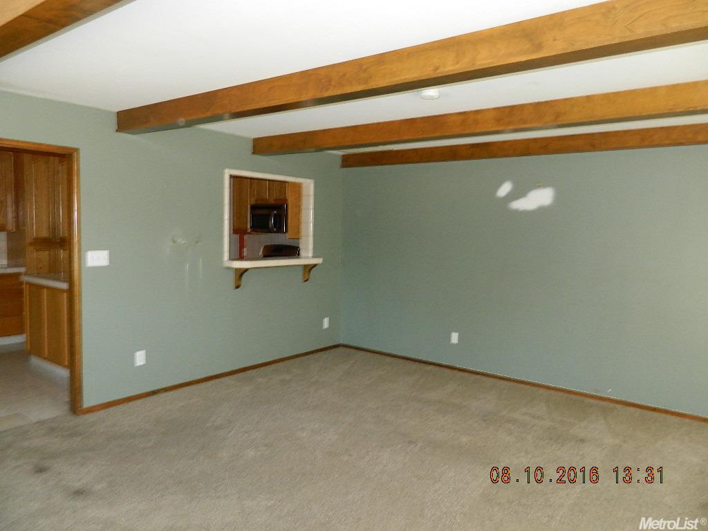 938 Van Ct, Ripon, CA 95366 photo 7