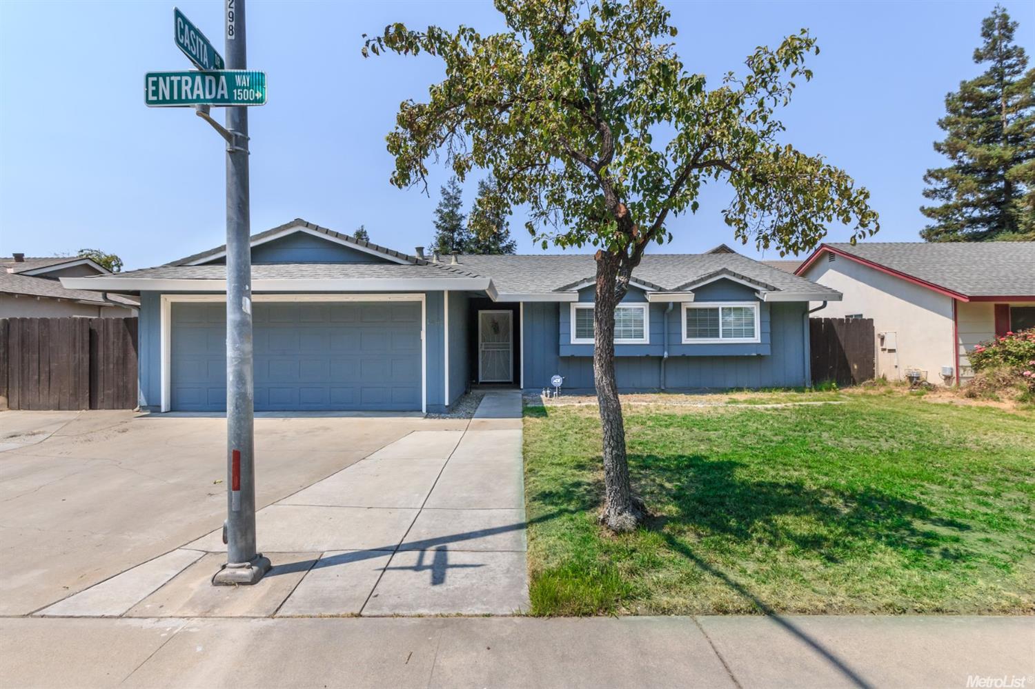 1441 Entrada Way, Modesto, CA 95355 photo 1