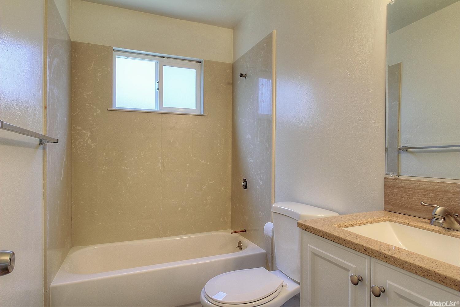 623 Tully Rd, Modesto, CA 95350 photo 19