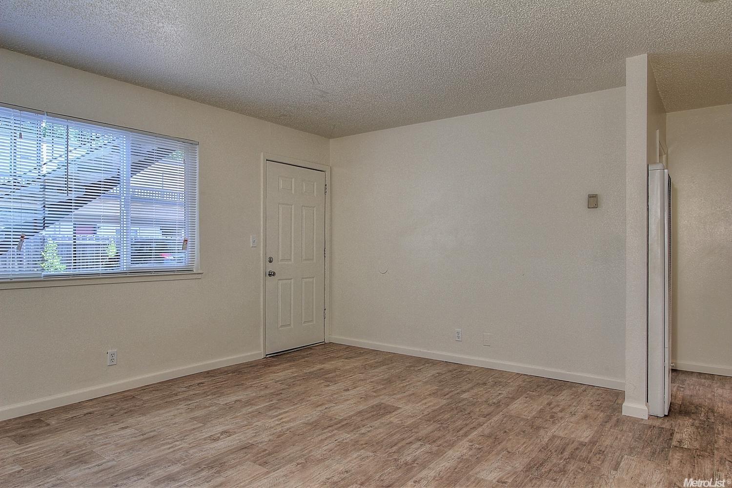 623 Tully Rd, Modesto, CA 95350 photo 12