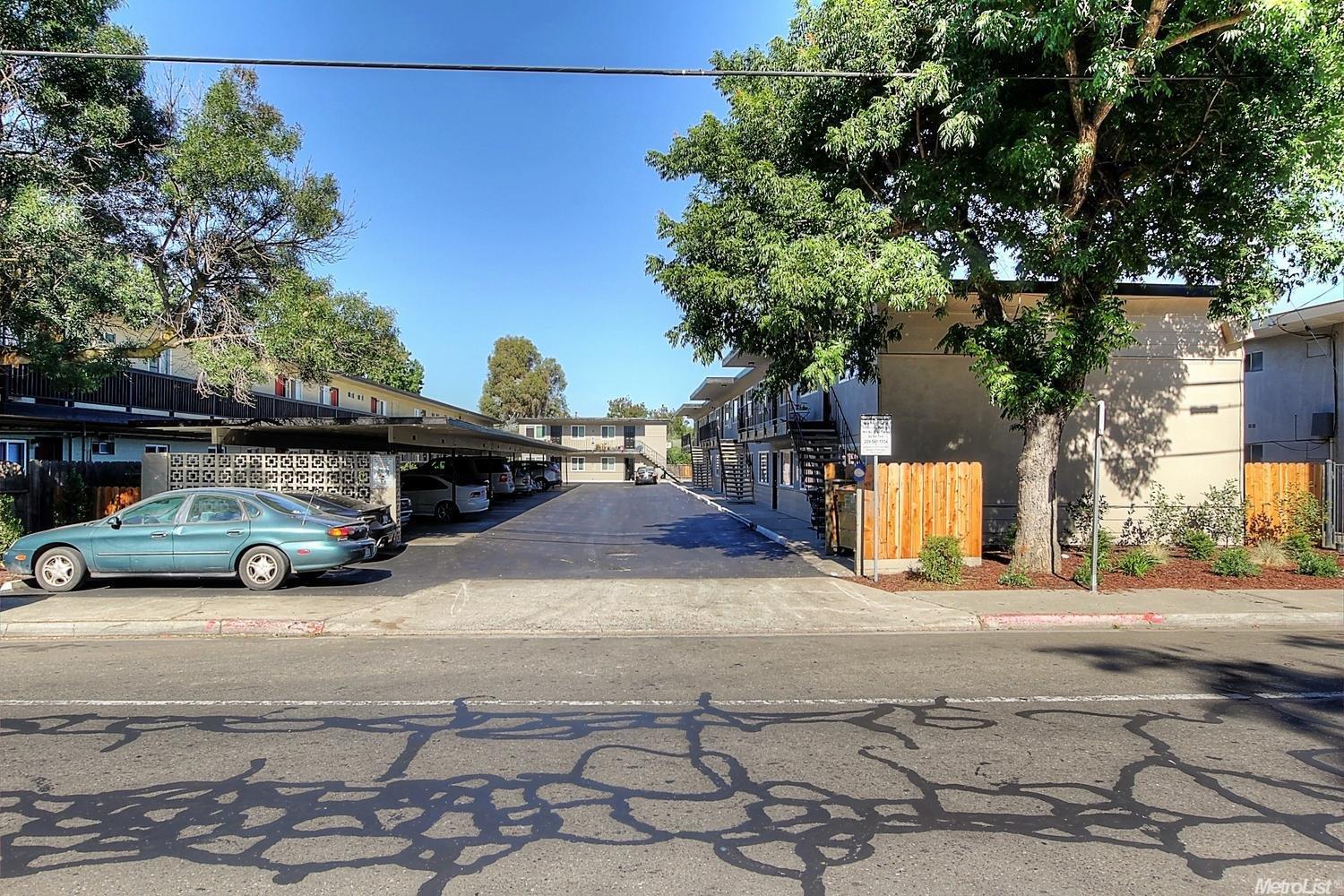 623 Tully Rd, Modesto, CA 95350 photo 22