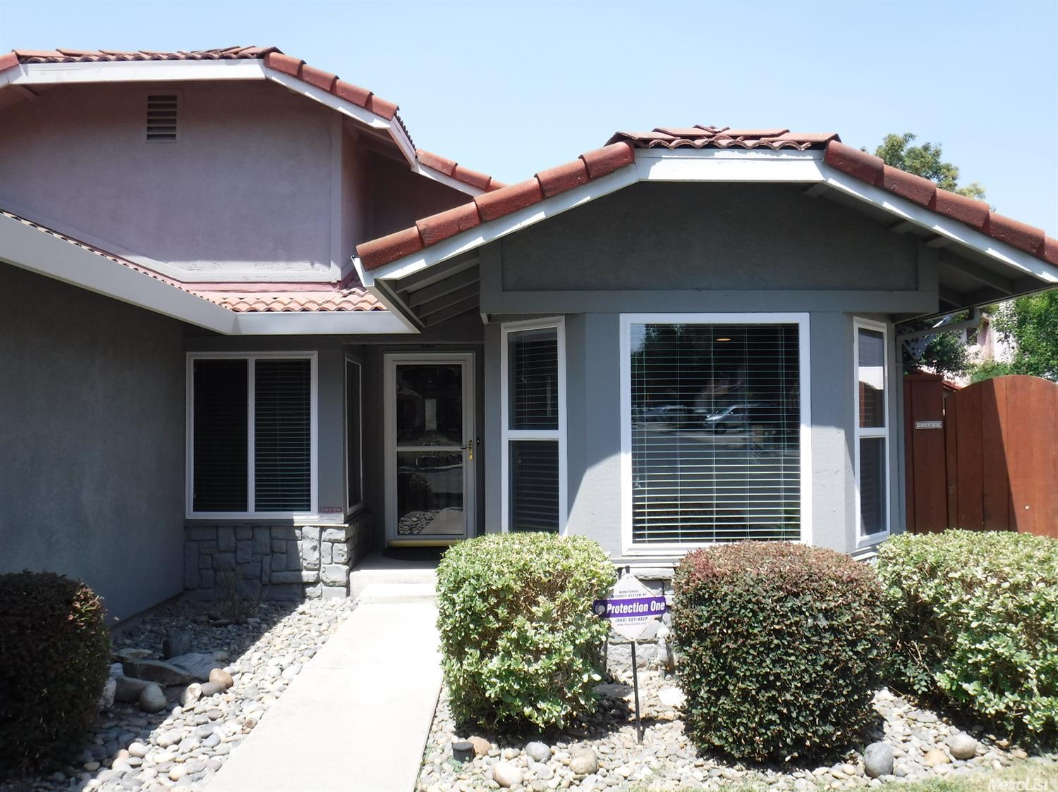 1009 Norway Ave, Modesto, CA 95350 photo 2