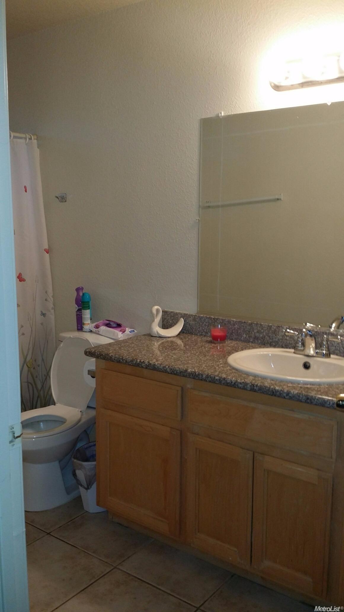 8813 Wilson St, Patterson, CA 95363 photo 6
