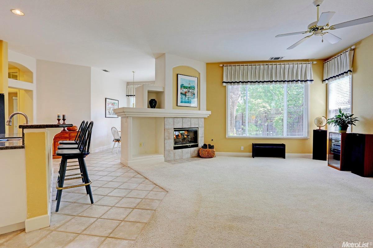102 Blodgett Dr, Folsom, CA 95630 photo 8