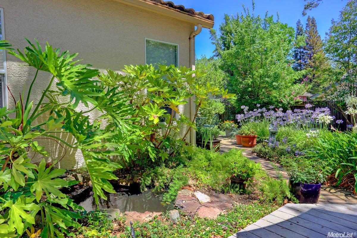 102 Blodgett Dr, Folsom, CA 95630 photo 24