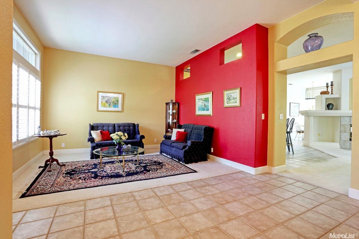 102 Blodgett Dr, Folsom, CA 95630 photo 6