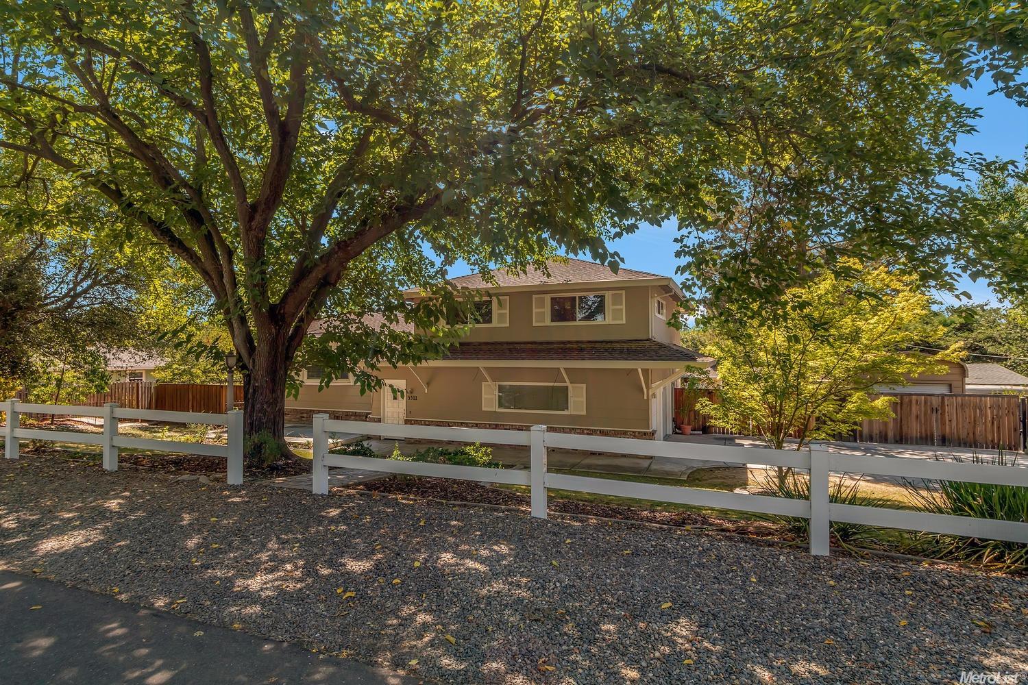 3511 Altamont Dr, Carmichael, CA 95608 photo 1
