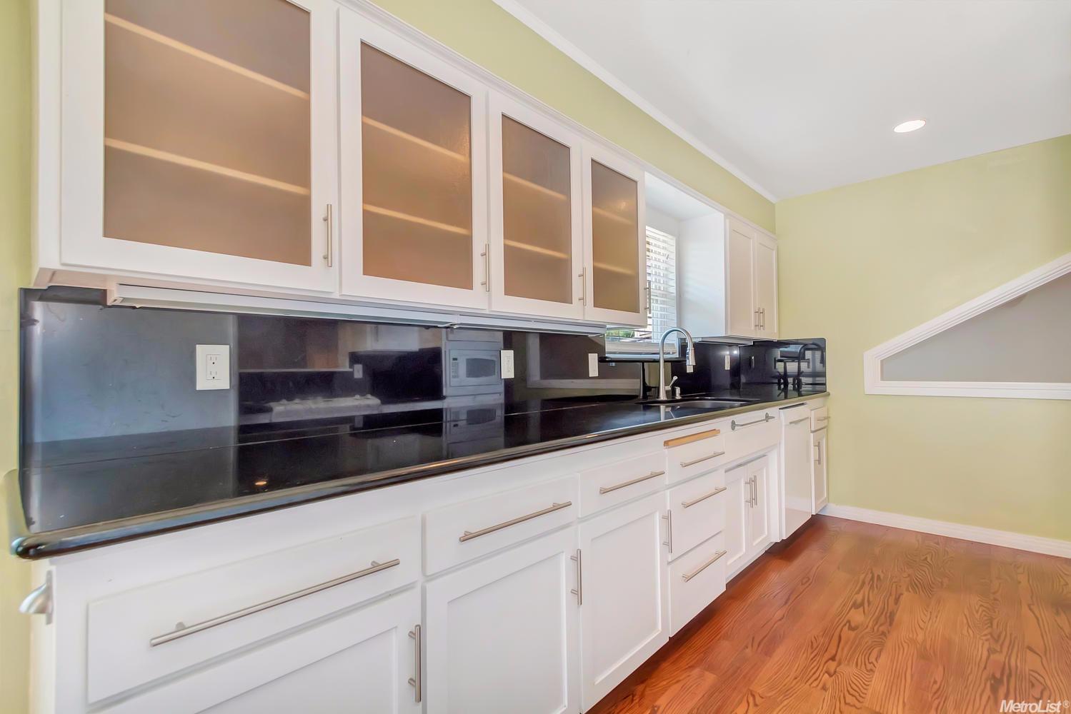 3511 Altamont Dr, Carmichael, CA 95608 photo 10