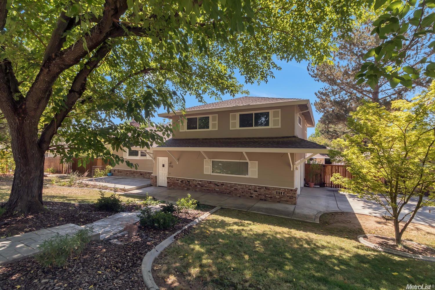 3511 Altamont Dr, Carmichael, CA 95608 photo 2