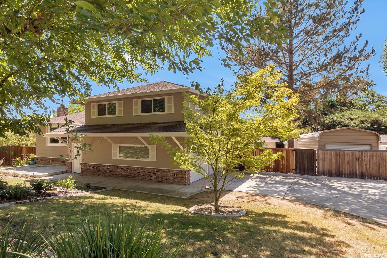 3511 Altamont Dr, Carmichael, CA 95608 photo 3