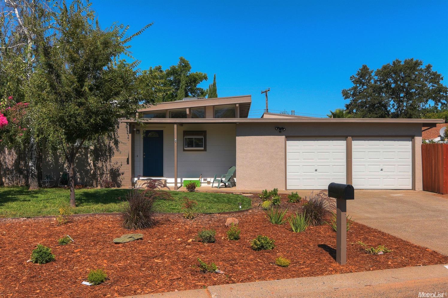 4840 Hazelwood Ave, Carmichael, CA 95608 photo 2