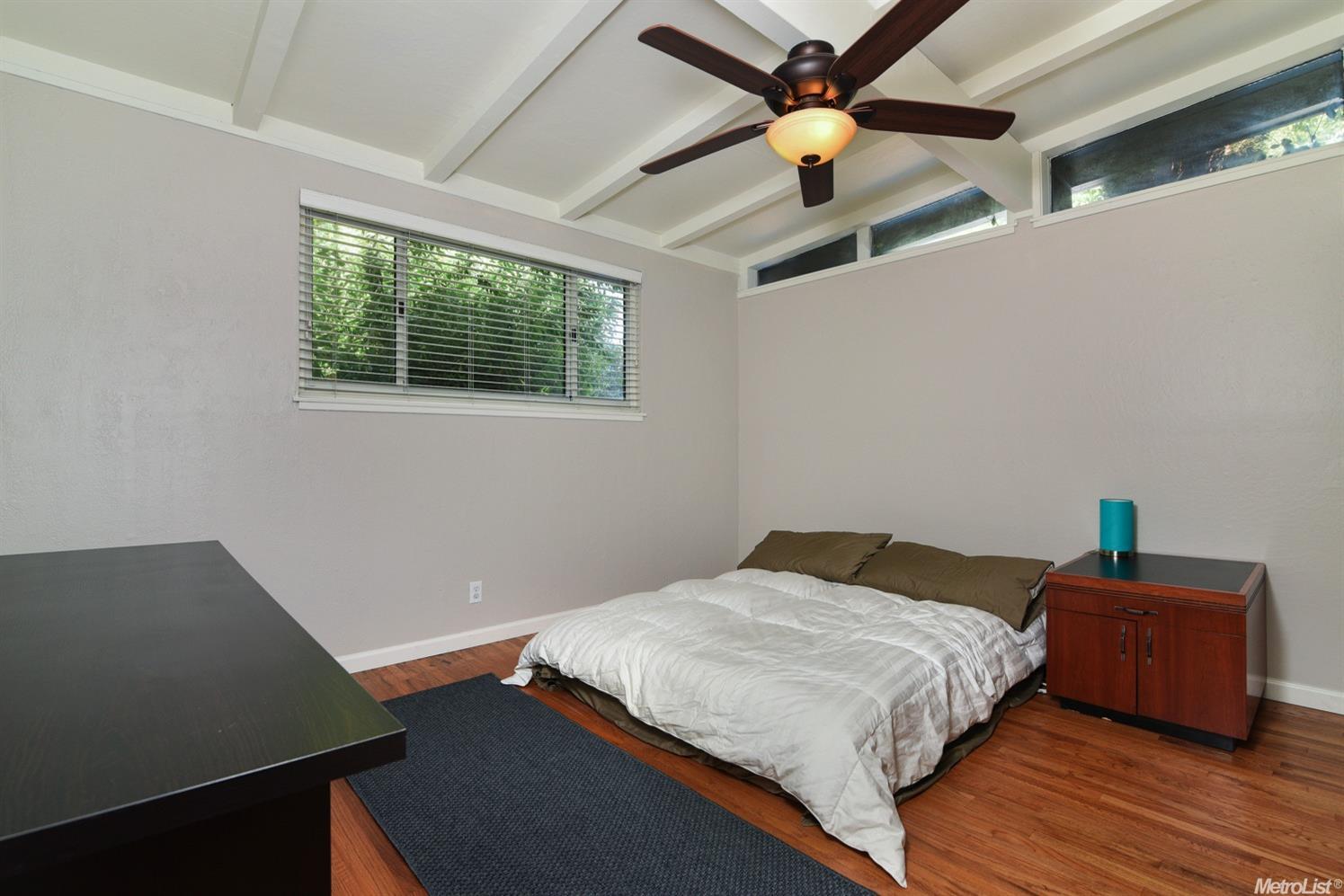 4840 Hazelwood Ave, Carmichael, CA 95608 photo 18