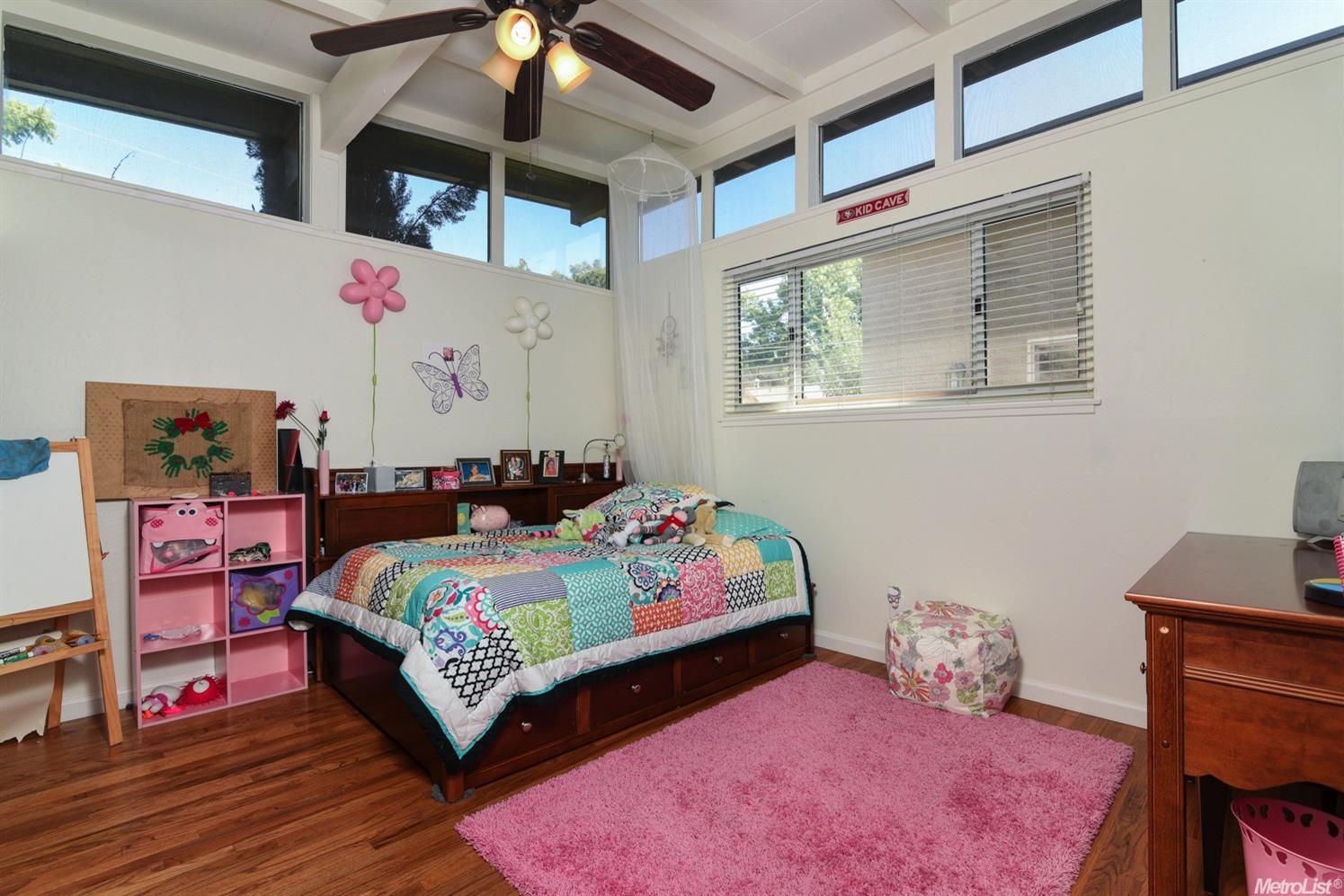 4840 Hazelwood Ave, Carmichael, CA 95608 photo 16