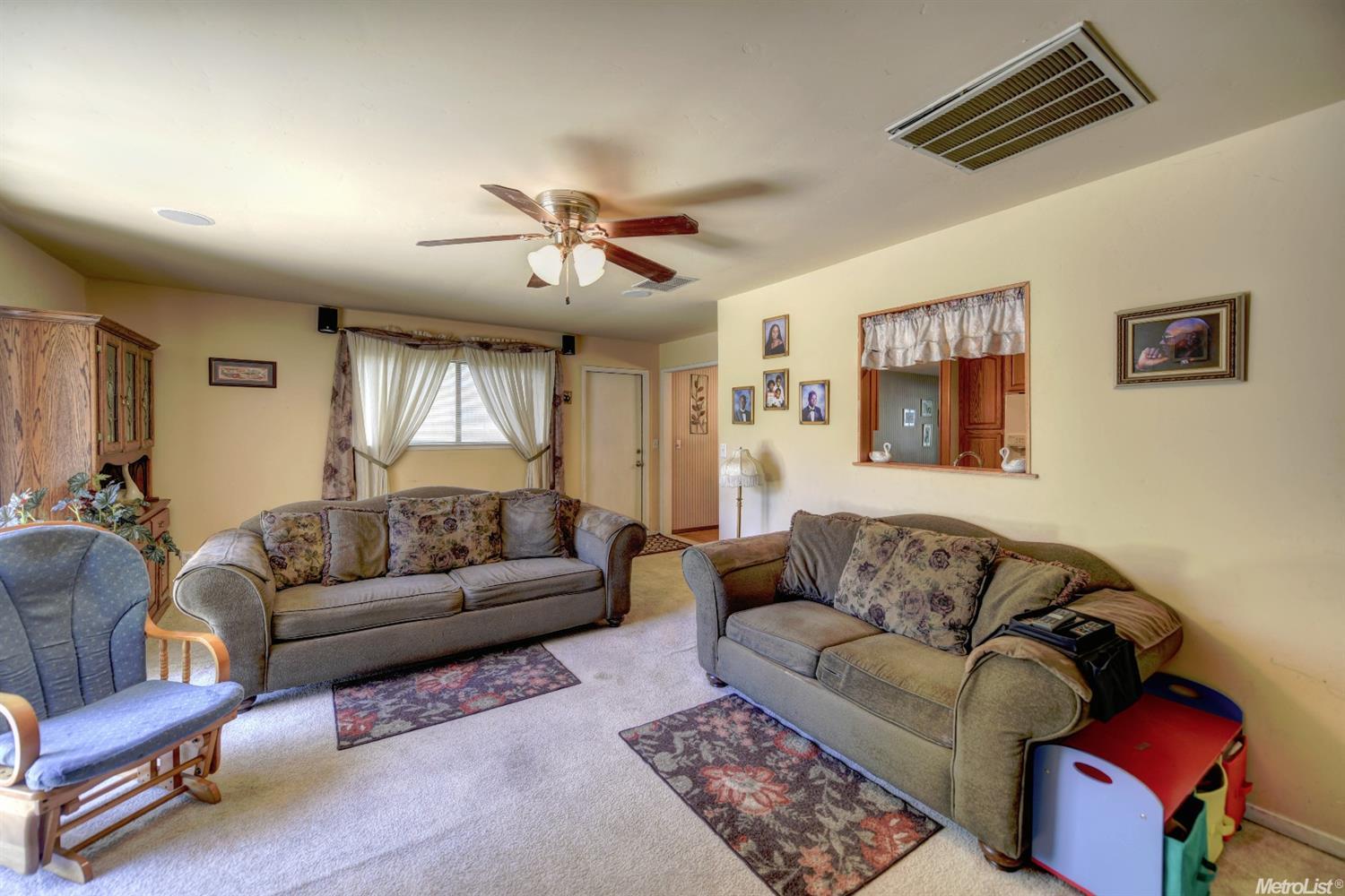 3334 Garfield Ave, Carmichael, CA 95608 photo 15