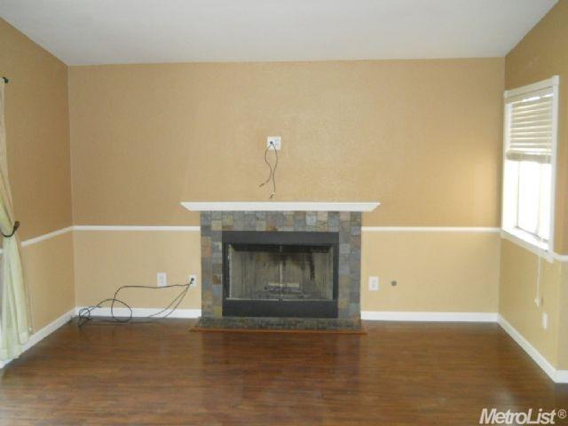 805 Grapeleaf Way, Modesto, CA 95356 photo 3