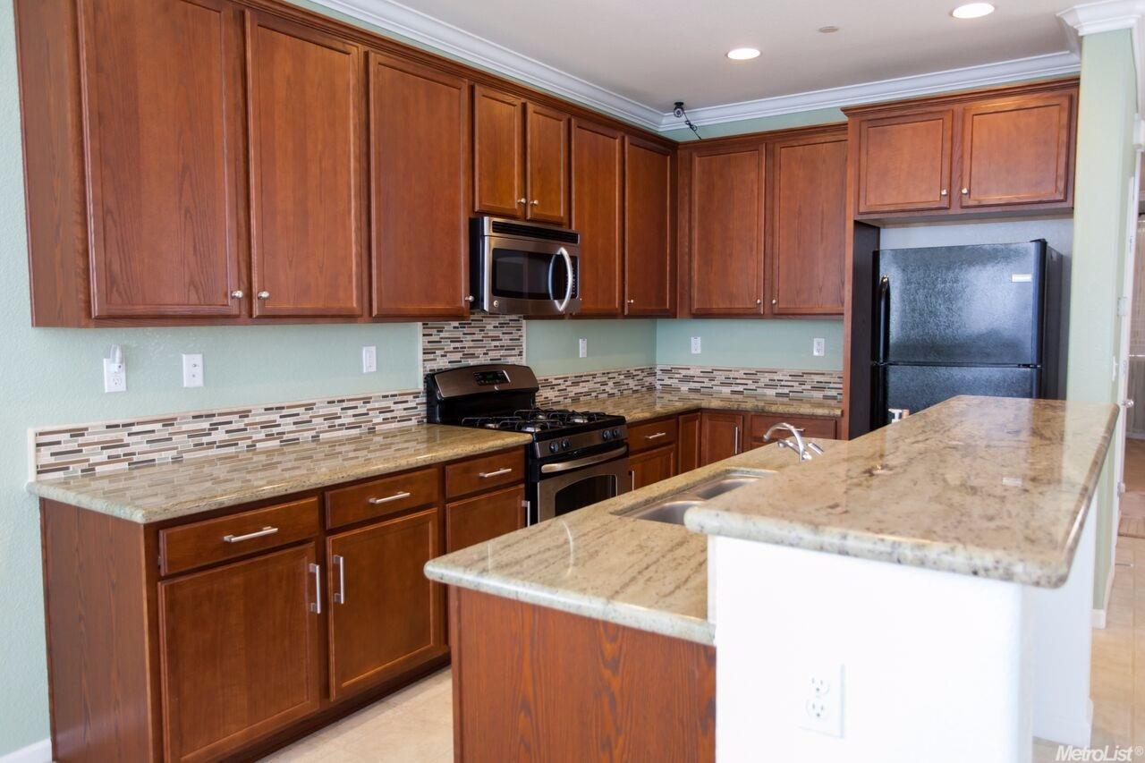 15964 Old Glory Way, Lathrop, CA 95330 photo 3