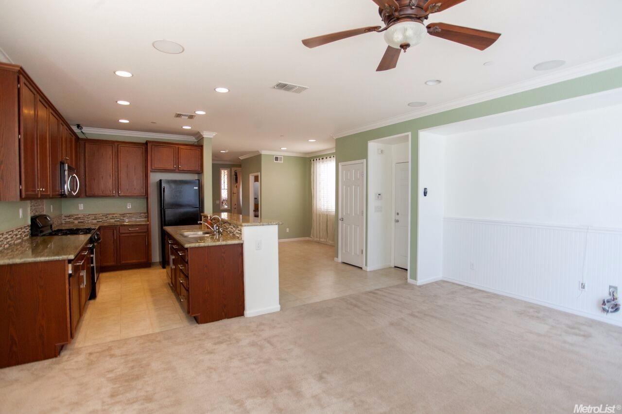 15964 Old Glory Way, Lathrop, CA 95330 photo 7