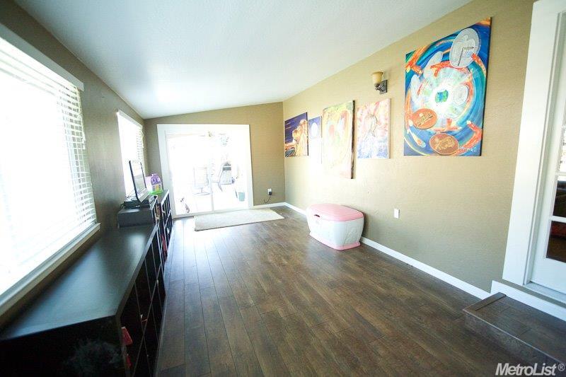 1305 Nina Ct, Modesto, CA 95355 photo 19