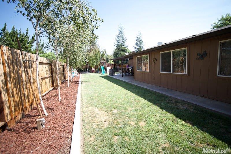1305 Nina Ct, Modesto, CA 95355 photo 22