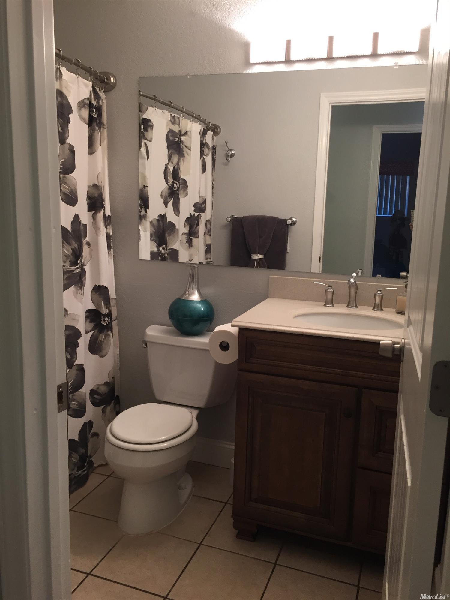 121 Mulberry Cir, Lodi, CA 95240 photo 18