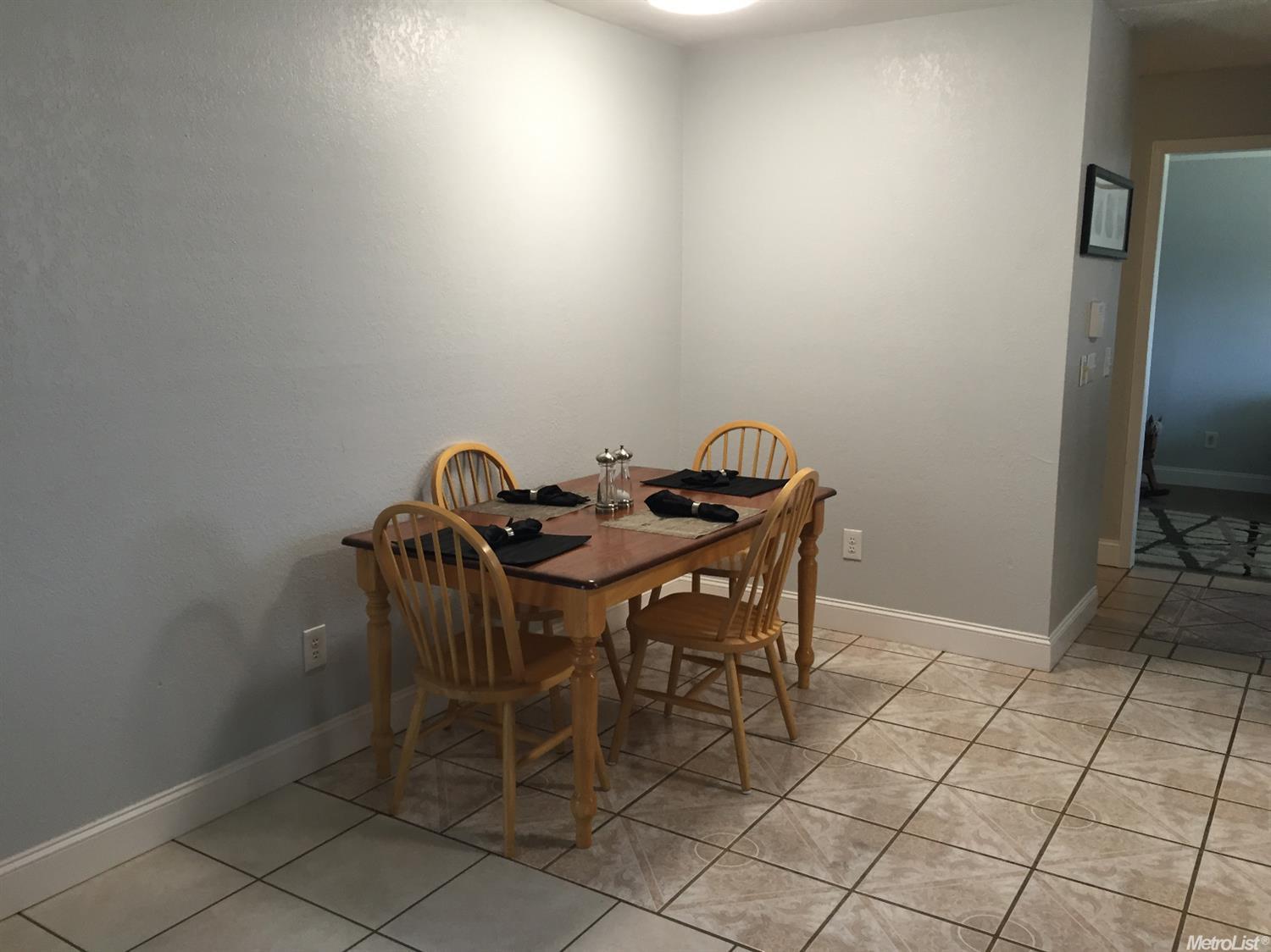 121 Mulberry Cir, Lodi, CA 95240 photo 10