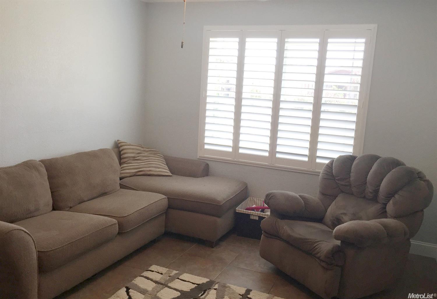 121 Mulberry Cir, Lodi, CA 95240 photo 5