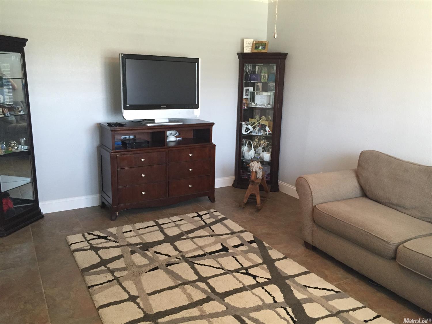121 Mulberry Cir, Lodi, CA 95240 photo 4