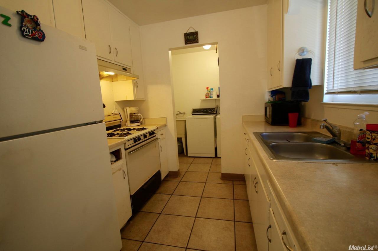 2716 Carver Rd, Modesto, CA 95351 photo 3